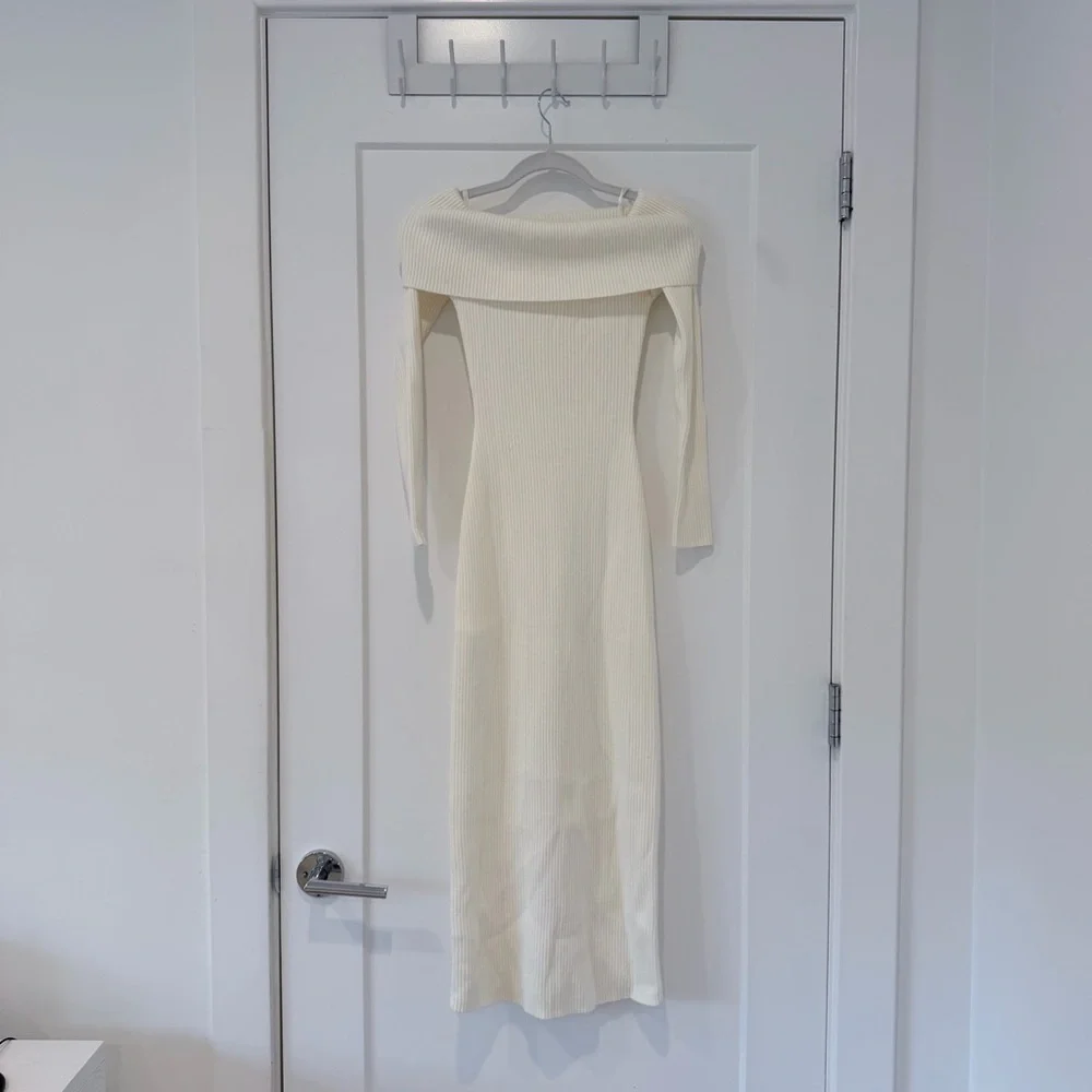 NWOT Abercrombie & Fitch Ivory Ribbed Knit Sweater Dress, XS/P